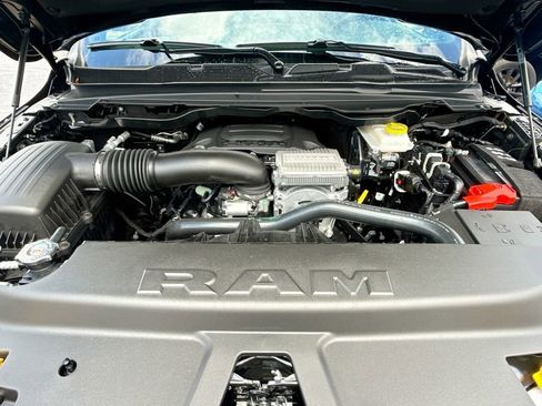 New 2026 RAM 1500 4x4 Crew Cab image 33