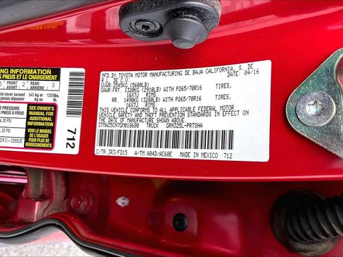 Certified 2016 Toyota Tacoma SR5 image 37