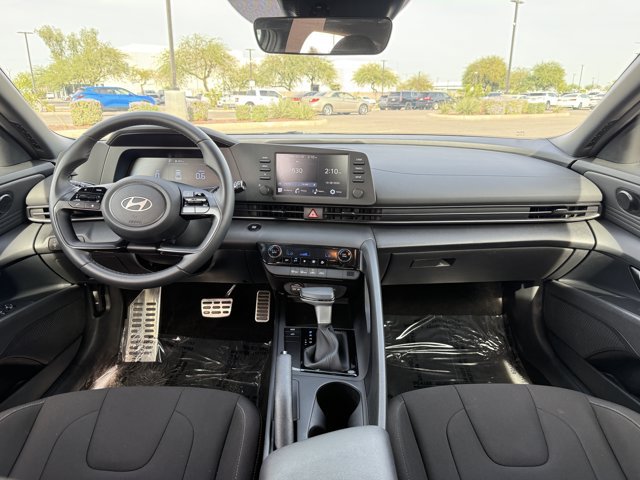 Used 2026 Hyundai Elantra Sport FWD image 13