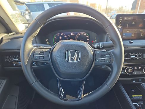 Used 2025 Honda Accord EX-L image 22