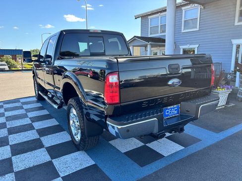 Used 2016 Ford F350 Lariat w/ Lariat Ultimate Package AWD/4WD image 3