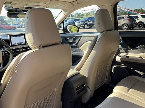 Used 2021 Lincoln Corsair Reserve FWD image 16