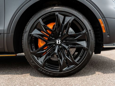 Certified 2026 Bentley Bentayga Speed AWD/4WD image 16