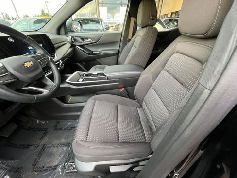 Used 2025 Chevrolet Equinox LT image 27