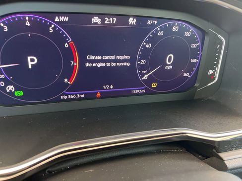 Certified 2024 Volkswagen Jetta SEL image 18