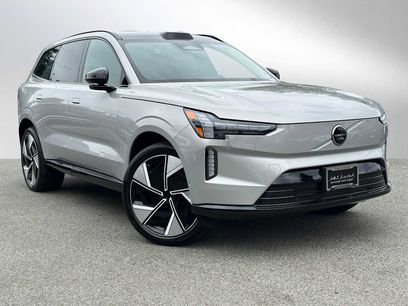 New 2025 Volvo EX90 Plus