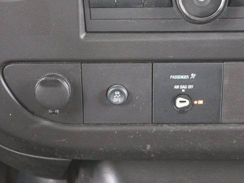 Used 2023 GMC Savana 2500 w/ Driver Convenience Package image 25