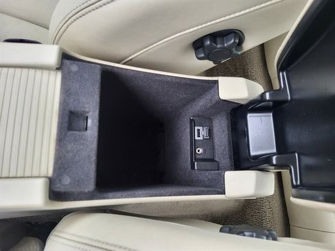 Used 2015 Volvo S60 T5 Premier image 19