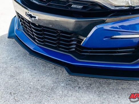 Used 2019 Chevrolet Camaro SS image 27