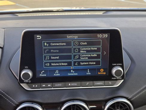 Used 2024 Nissan Sentra SV image 7