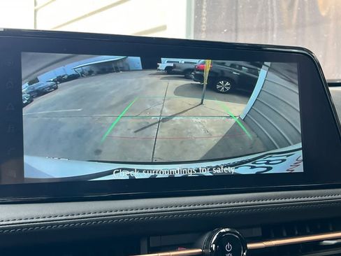 Used 2024 Nissan Ariya FWD image 22