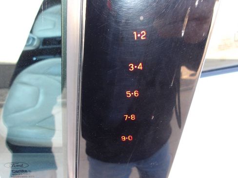 Used 2016 Ford Focus Titanium image 19