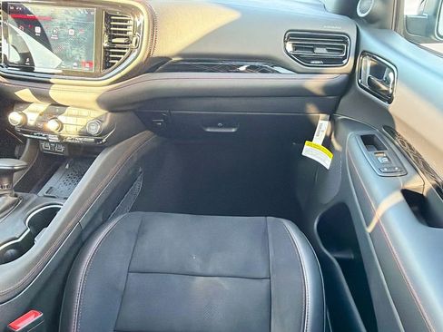 New 2026 Dodge Durango GT image 18