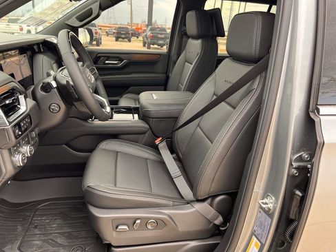 New 2026 GMC Yukon Denali w/ Denali Reserve Package image 22