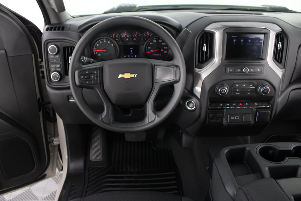 New 2026 Chevrolet Silverado 2500 Custom w/ Custom Value Package AWD/4WD image 16