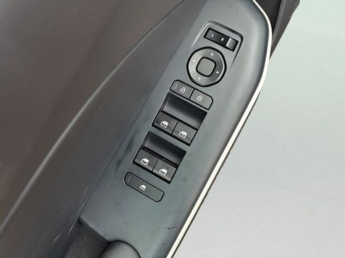 New 2025 Kia K4 GT-Line Turbo w/ GT-Line Sunroof Package FWD image 9