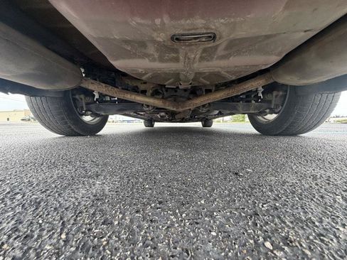 Used 2018 Ford Taurus SEL w/ Equipment Group 201A FWD image 26