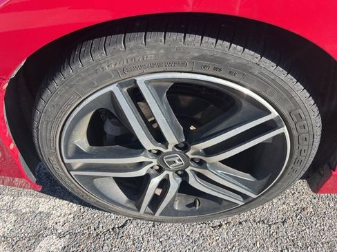 Used 2016 Honda Accord Sport image 7