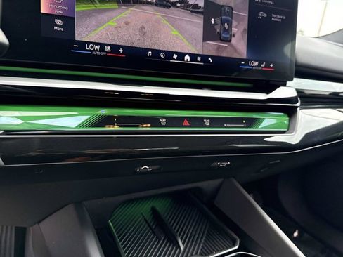 Used 2026 BMW 540i xDrive AWD/4WD image 27