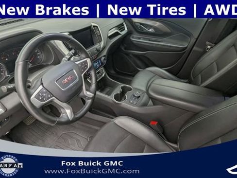 Certified 2024 GMC Terrain SLT w/ Elevation Edition AWD/4WD image 10