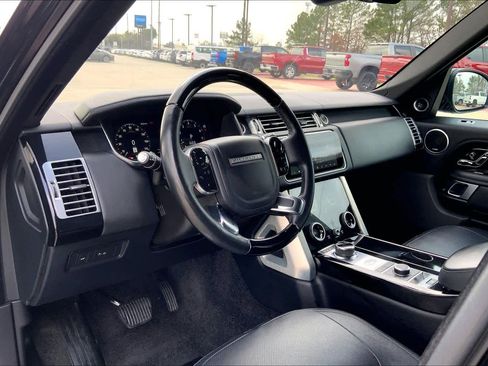 Used 2020 Land Rover Range Rover HSE image 18
