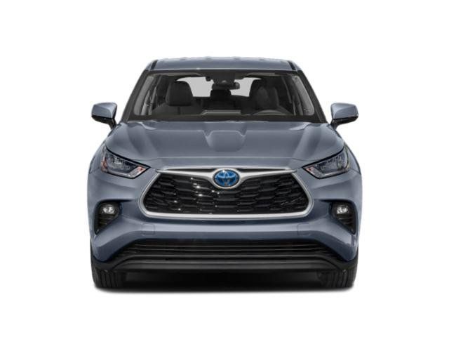 Used 2021 Toyota Highlander LE FWD image 4
