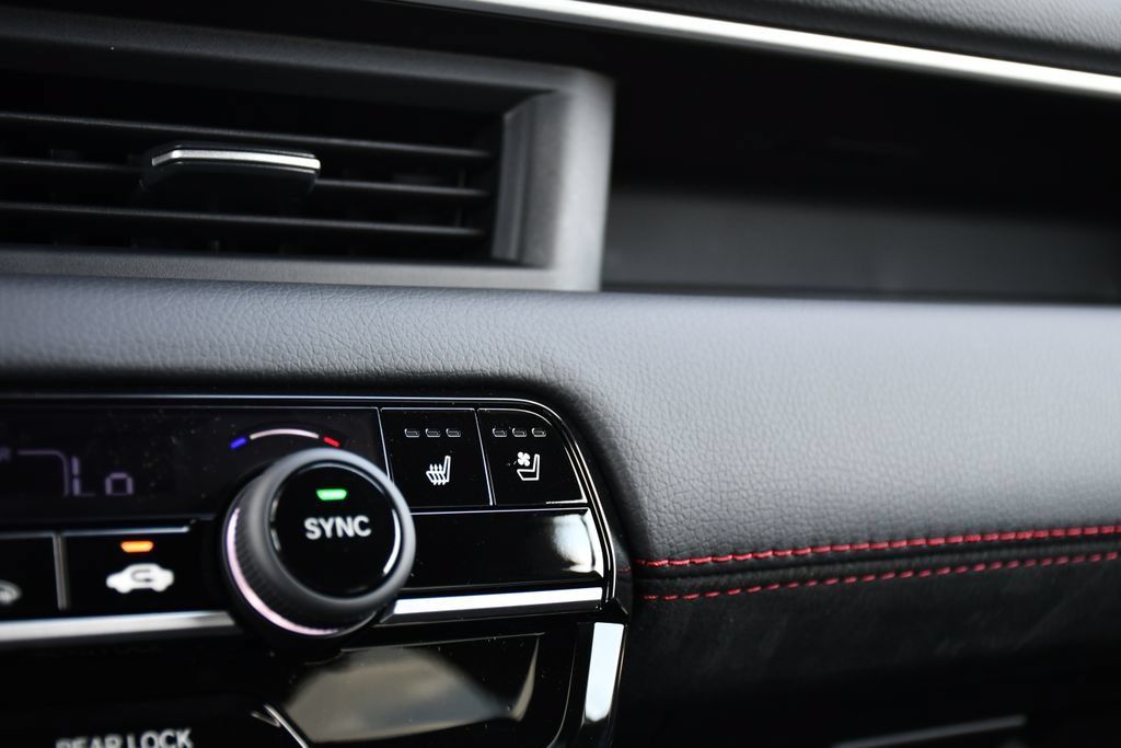 New 2026 Honda Pilot Black Edition image 17