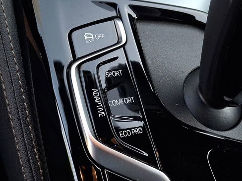 Certified 2023 BMW M550i xDrive w/ Executive Package AWD/4WD image 22