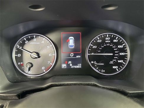 Used 2024 Subaru Outback Premium image 3