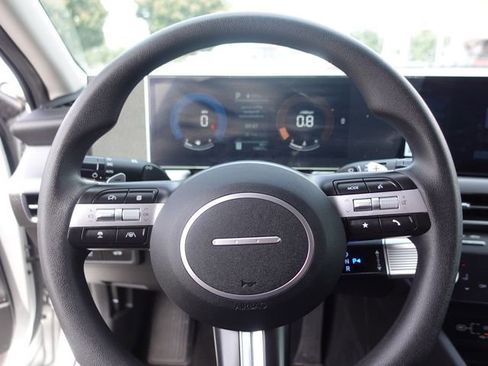 Used 2024 Hyundai Sonata SEL FWD image 12