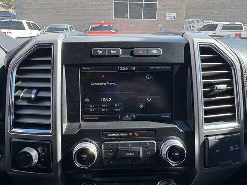 Used 2015 Ford F150 Platinum w/ Equipment Group 701A Luxury image 17