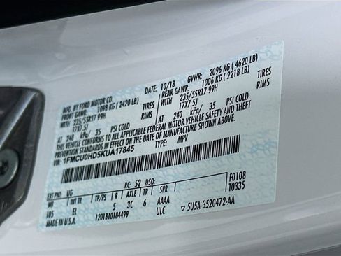 Used 2019 Ford Escape SEL image 31