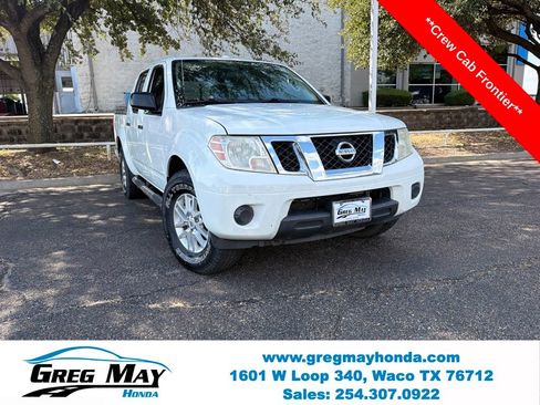 Used 2014 Nissan Frontier SV AWD/4WD image 1