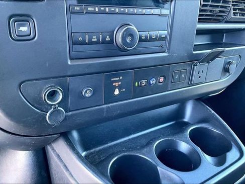 Used 2019 Chevrolet Express 2500 Extended w/ Driver Convenience Package RWD image 15