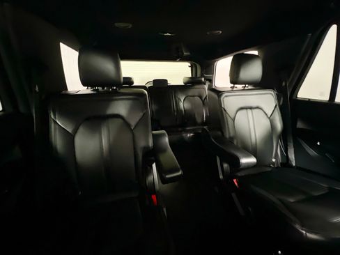 Used 2020 Ford Expedition Limited w/ Texas Edition Package AWD/4WD image 33