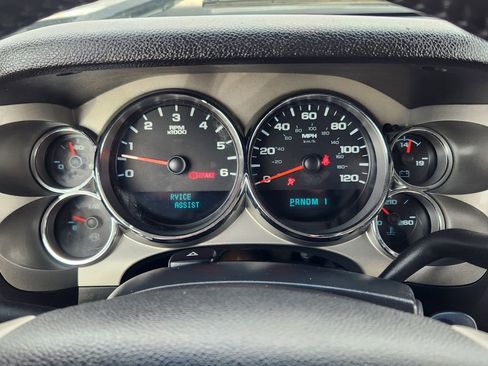 Used 2011 GMC Sierra 3500 SLE w/ SLE Preferred Package image 26