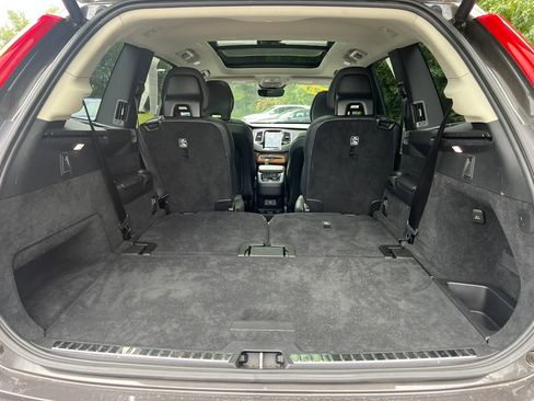 Used 2023 Volvo XC90 B6 Plus w/ Protection Package image 6