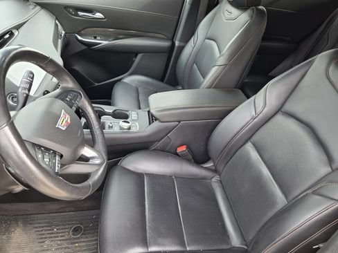 Used 2020 Cadillac XT4 Sport image 6