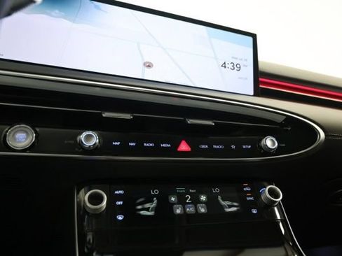 New 2026 Genesis GV70 2.5T AWD/4WD image 23