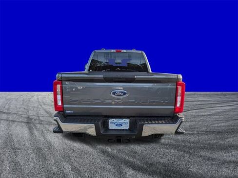 Certified 2026 Ford F250 XLT w/ FX4 Off-Road Package AWD/4WD image 5