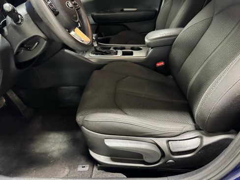 Used 2020 Kia Optima LX FWD image 12