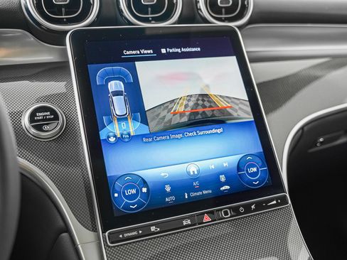 Certified 2025 Mercedes-Benz GLC 300 image 16
