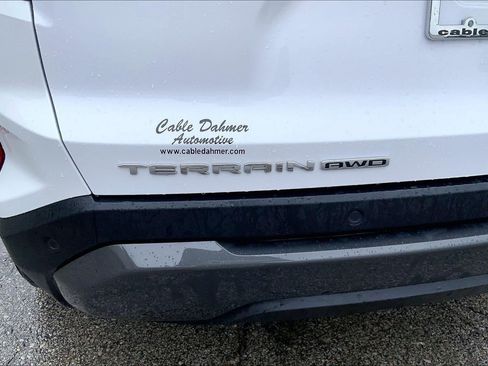 Used 2025 GMC Terrain Elevation AWD/4WD image 30