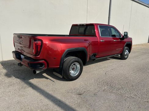 Used 2022 GMC Sierra 3500 Denali w/ Denali Ultimate Package image 3