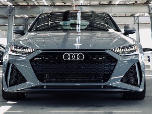 New 2026 Audi RS 7 Performance image 3
