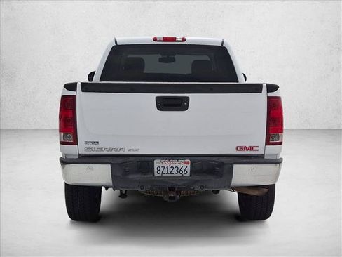 Used 2011 GMC Sierra 1500 SLT w/ SLT Convenience Package AWD/4WD image 6