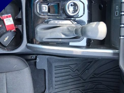 Used 2023 Chevrolet Colorado Trail Boss w/ LPO, Dark Essentials Package AWD/4WD image 29