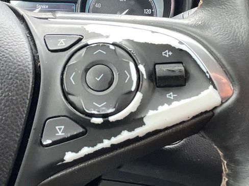 Used 2018 Buick Envision Essence FWD image 23