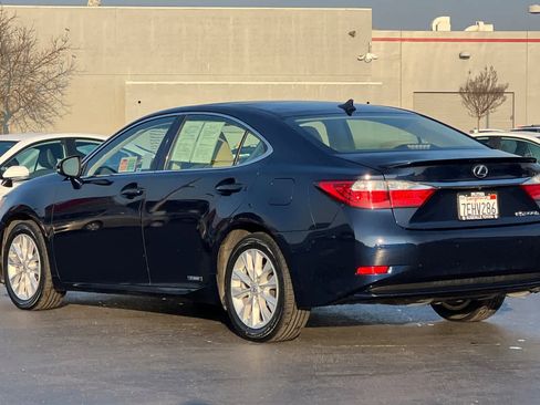 Used 2014 Lexus ES 300h image 7