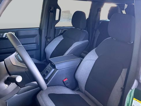 New 2025 Ford Bronco Big Bend AWD/4WD image 9